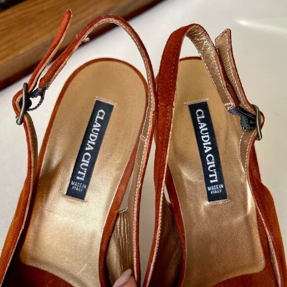 Claudia Ciuti Suede Slingback Platform Heels 8.5 - Picture 4 of 8